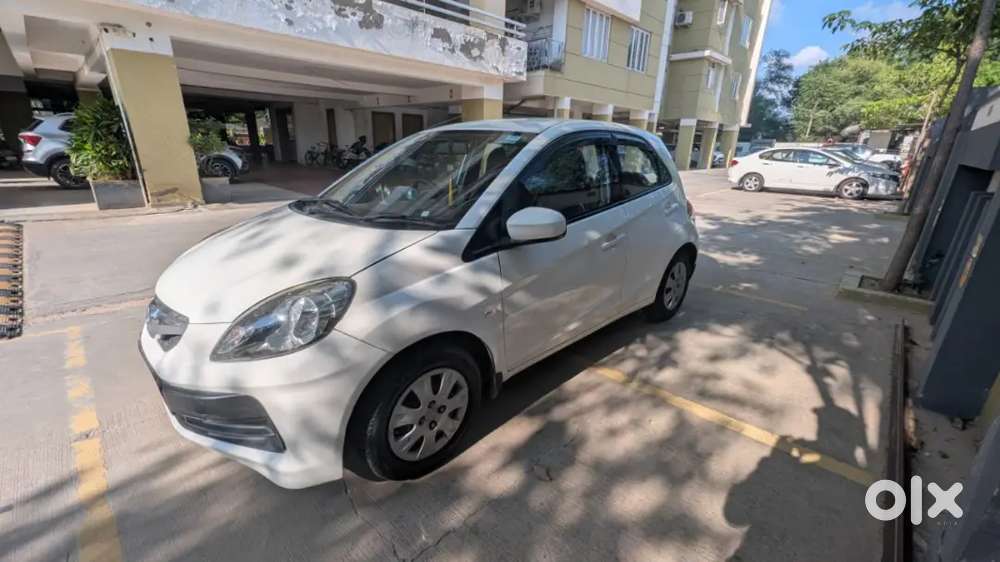 Honda Brio 2012 Petrol Well Maintained