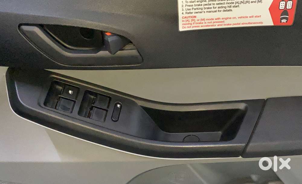 Tata Tiago 1.2 Revotron Xta, 2024, Petrol