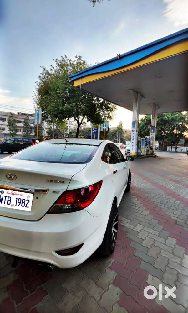 Hyundai Fluidic Verna 2014