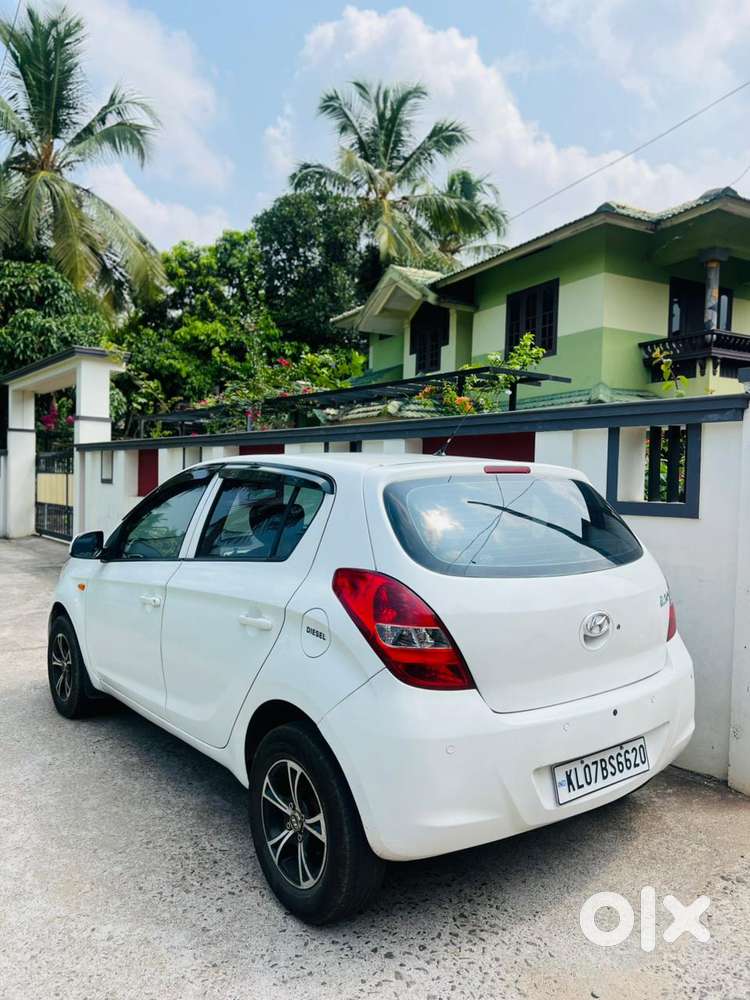 Hyundai I20 2009-2011 Asta, 2011, Diesel