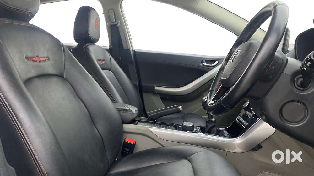 Tata Nexon 1.2 Revotron Xz Plus, 2018, Petrol