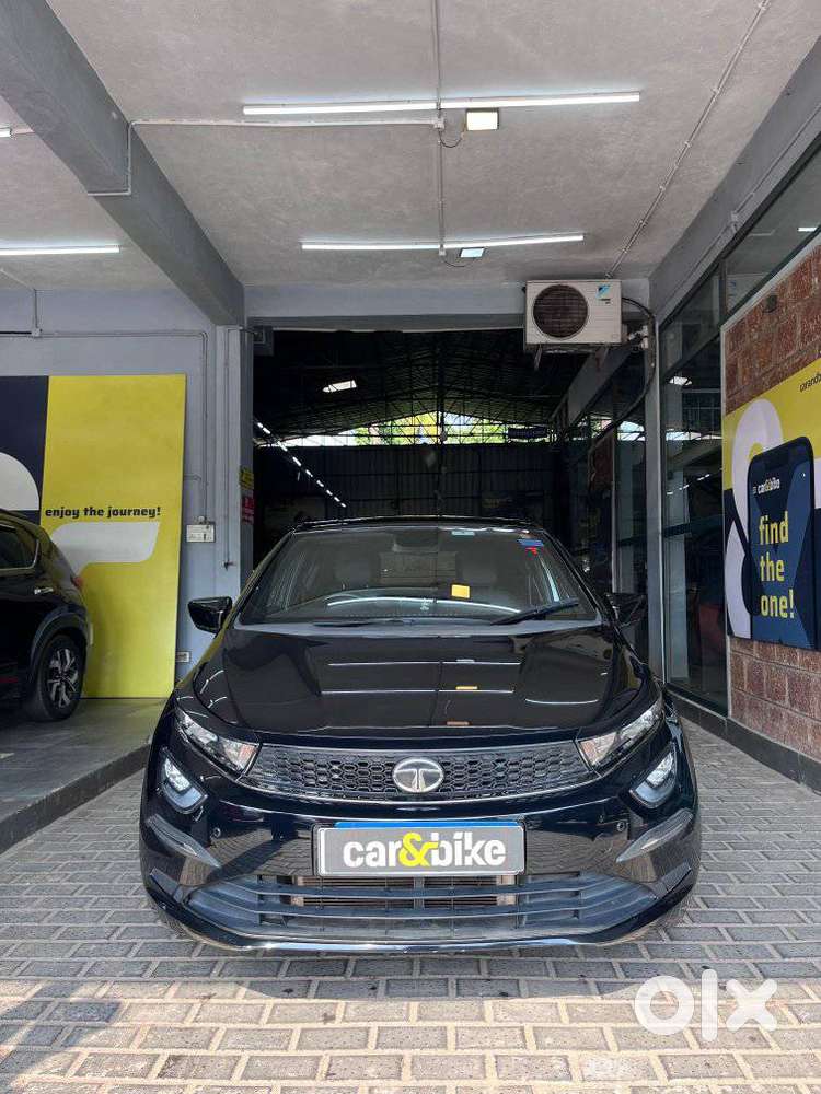 Tata Altroz, 2023, Petrol