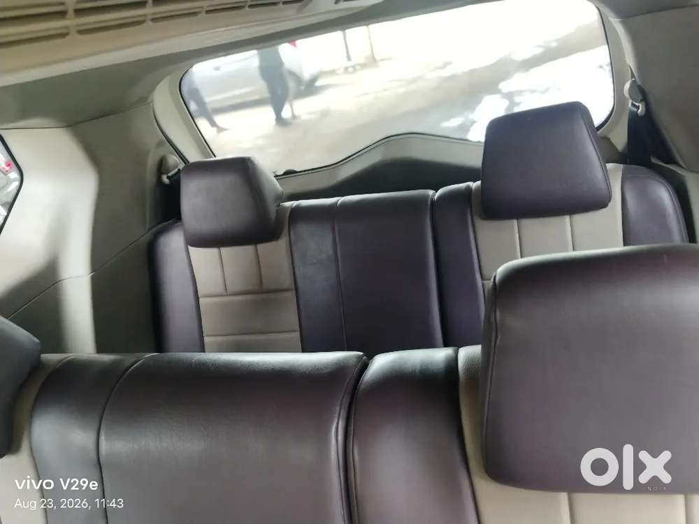 Mahindra Marazzo 1.5 2019