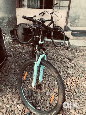 Old cheap mtb cycle