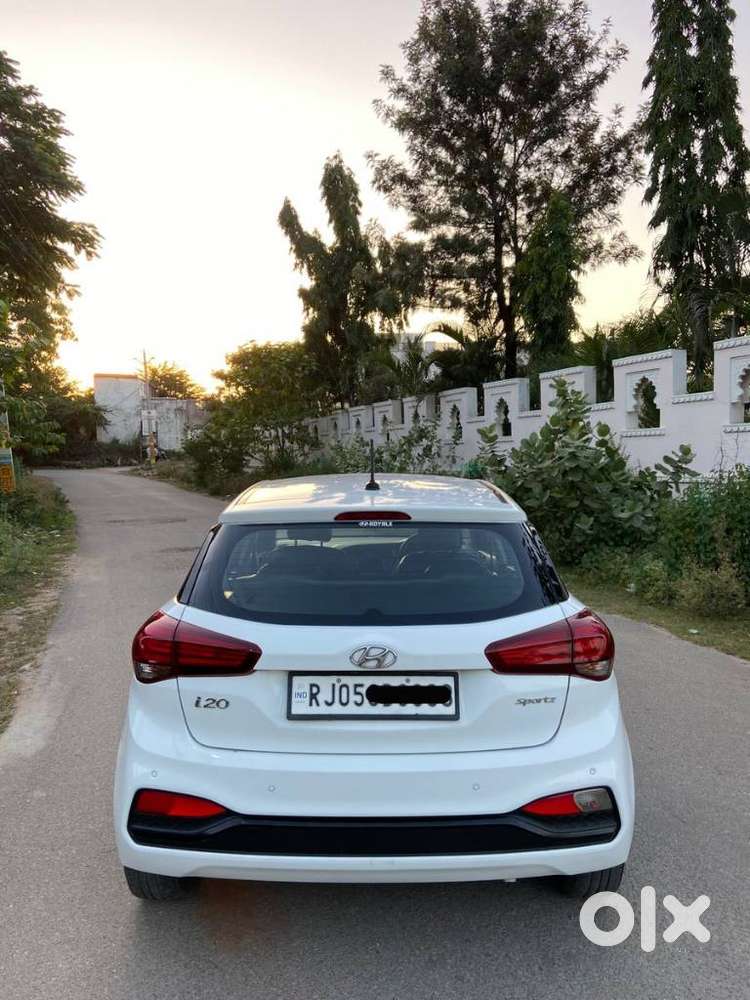 Hyundai Elite I20 Sportz (o) 1.2, 2020, Petrol