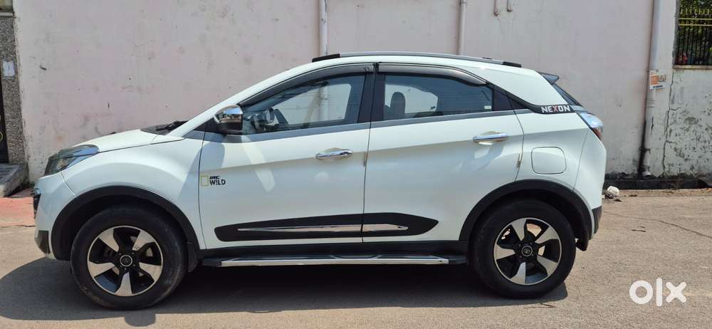 Tata Nexon 1.2 Revotron Xz Plus Dual Tone, 2018, Diesel