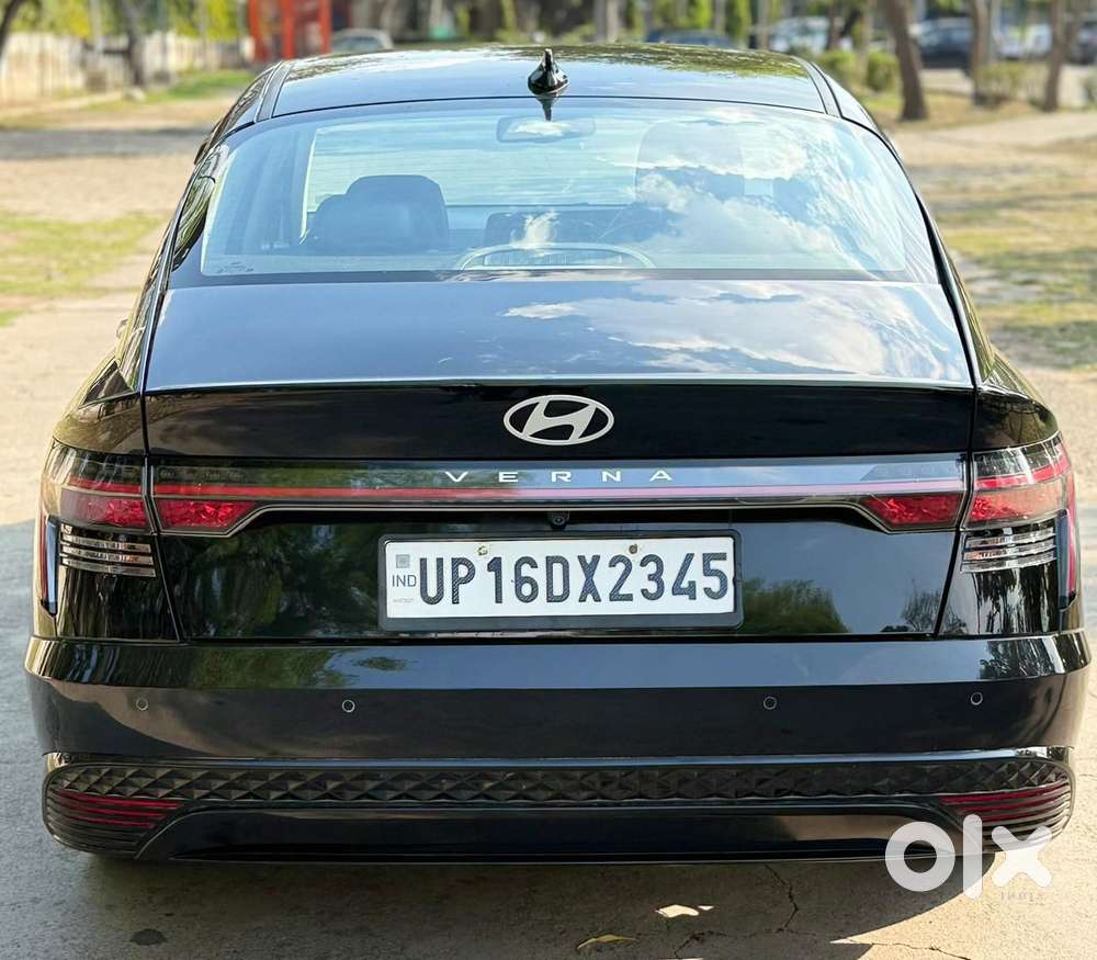 Hyundai Verna 1.5 Sx Petrol Mt, 2023, Petrol