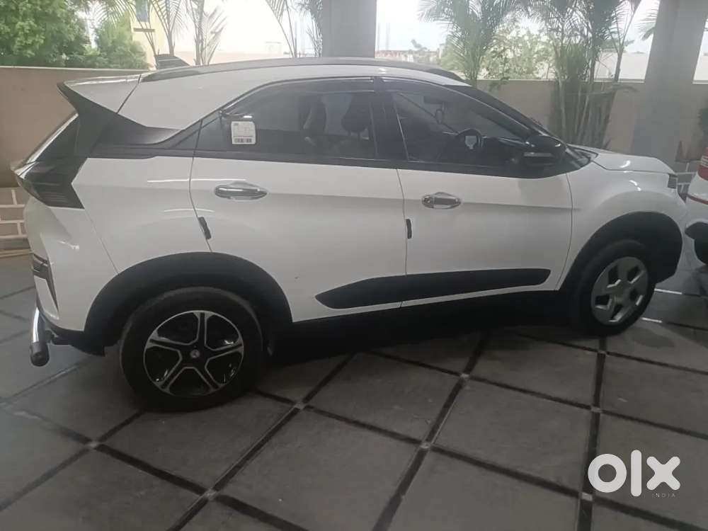 Tata Nexon Pure Plus 2025