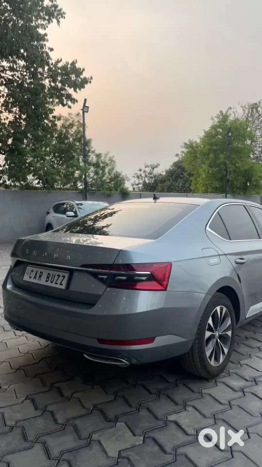 Skoda Superb 2.0 L&k Tsi At, 2021, Petrol