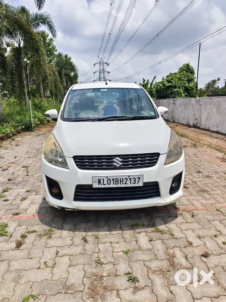 Maruti Suzuki Ertiga 2012 Diesel 150000 Km Driven