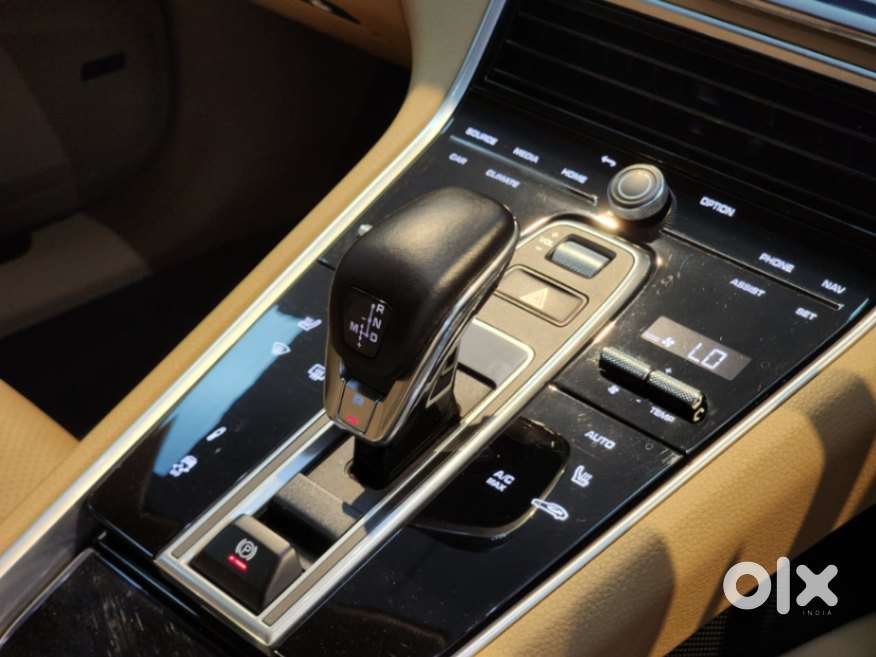 Porsche Panamera Standard, 2023, Petrol