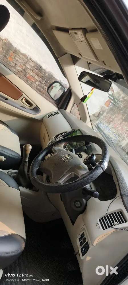 Toyota Innova 2013 Diesel 89000 Km Driven