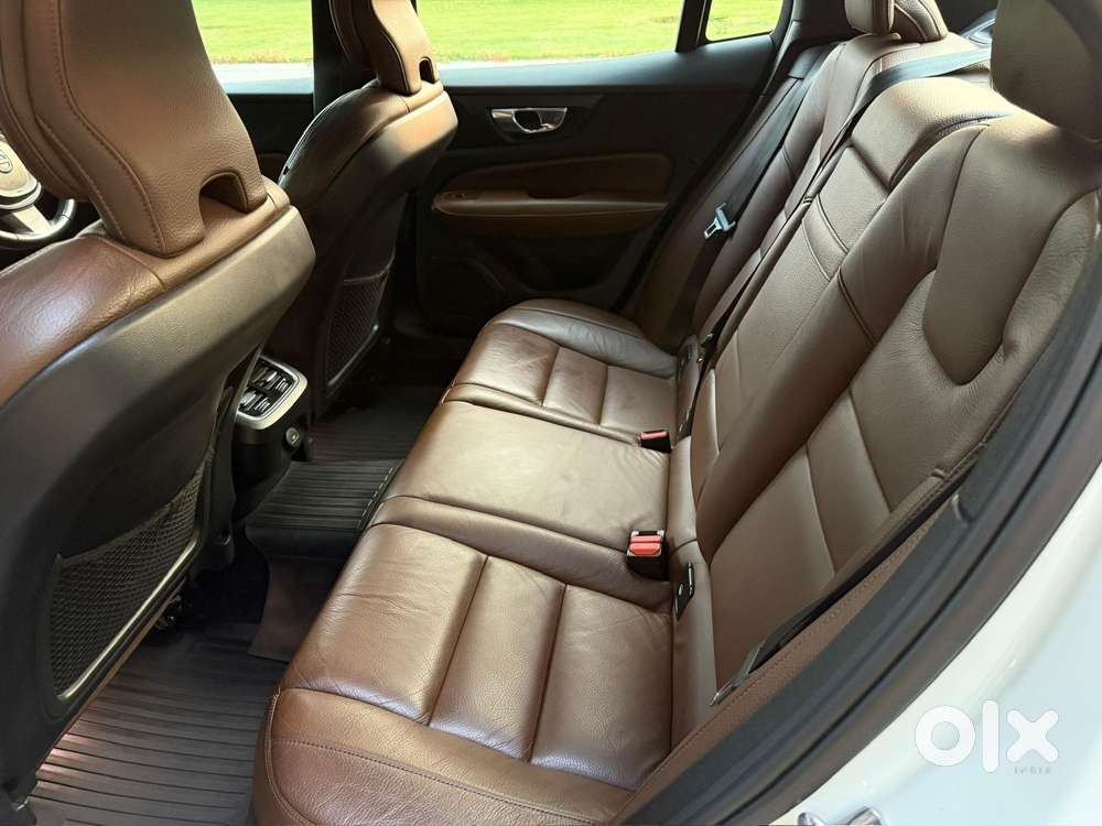 Volvo S60 T4 Inscription, 2021, Petrol