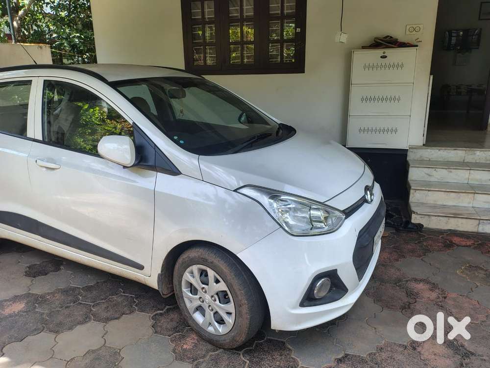 Hyundai Grand I10 2015 Petrol Well Maintained