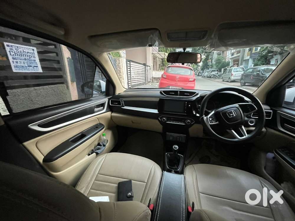 Honda Amaze Diesel Top Model Good Condition And Well Maintained
