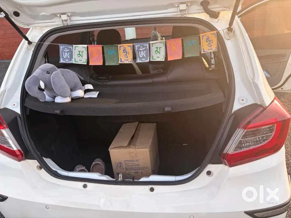 Tata Tiago 2024 Rhythm Petrol Manual