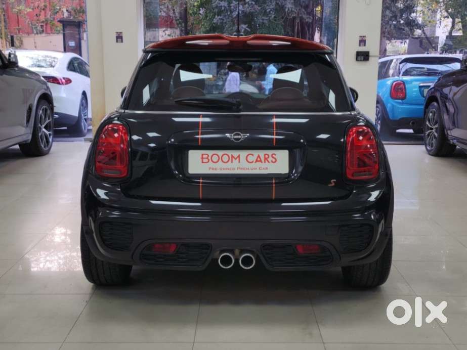 Mini Cooper 3 Door John Works, 2018, Petrol