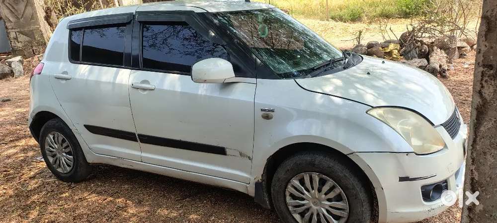 Maruti Suzuki Swift 2010