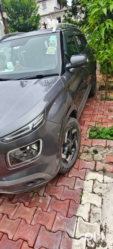 Hyundai Venue 2020 Diesel 73000 Km Driven