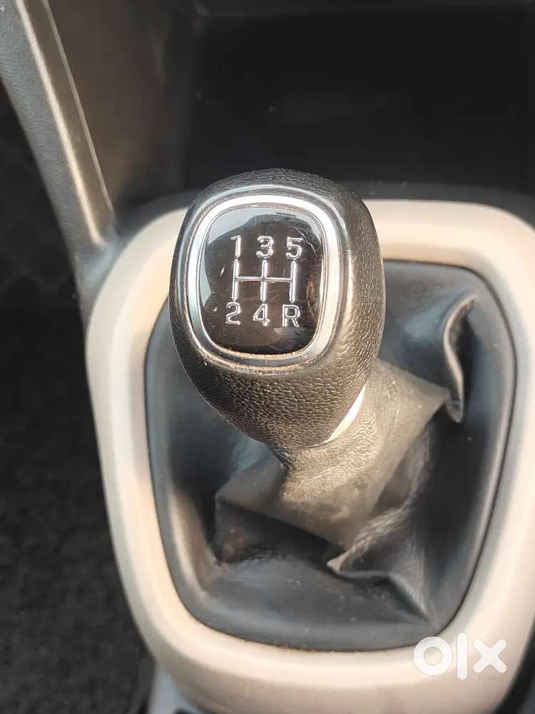 Hyundai Grand I10 Sports 2018 All Good Condition Child Ac Cng On Paper