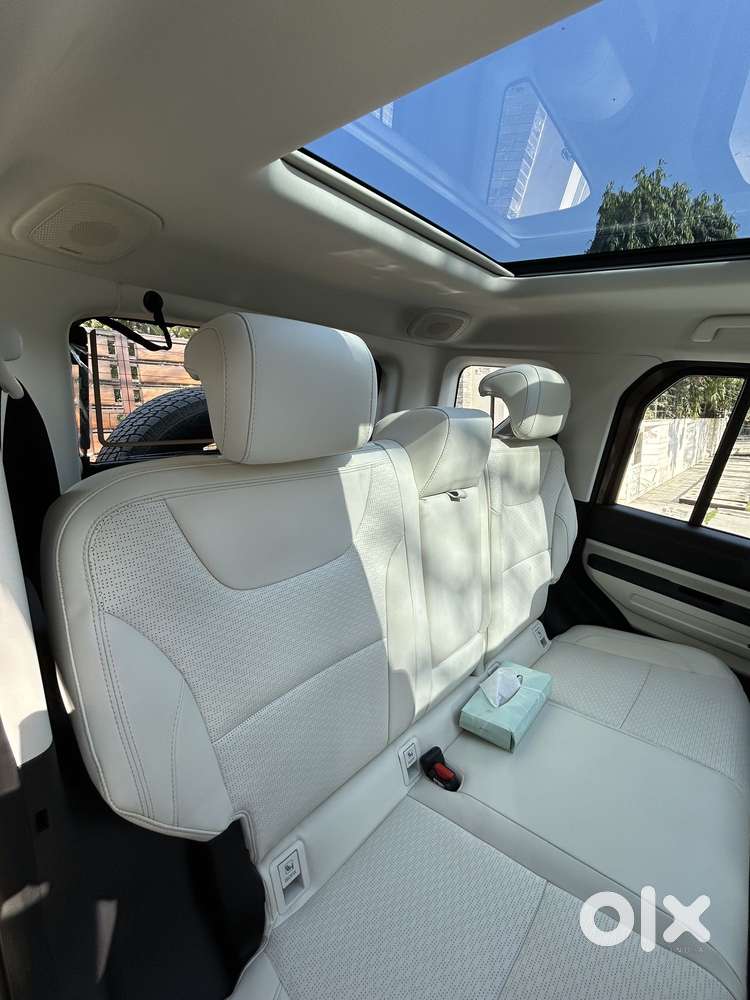 Mahindra Thar Roxx Ax7 L Petrol At 2wd, 2025, Petrol