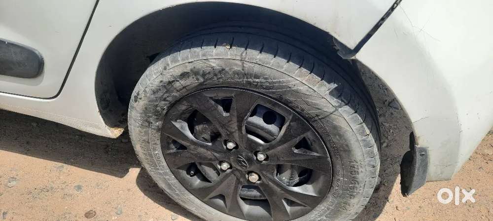 Hyundai Grand I10 2016 Petrol Well Maintained