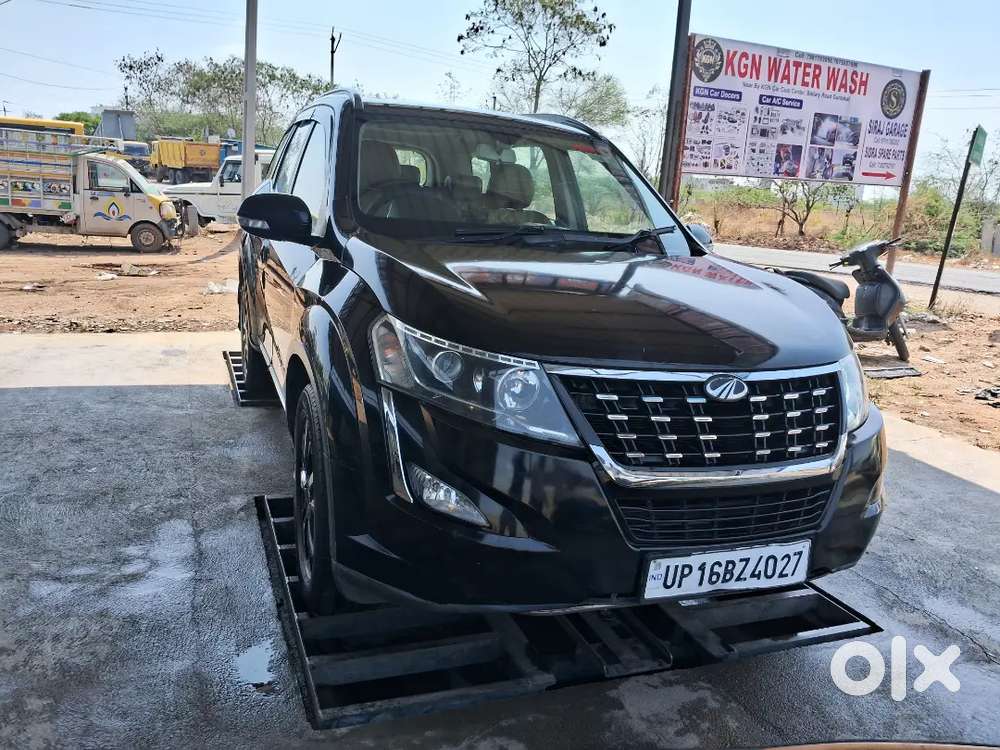 Mahindra Xuv500 2018 Diesel Well Maintained And Good Condition .