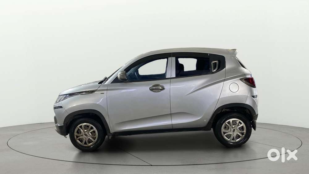 Mahindra Kuv 100 Mfalcon G80 K4, 2016, Petrol