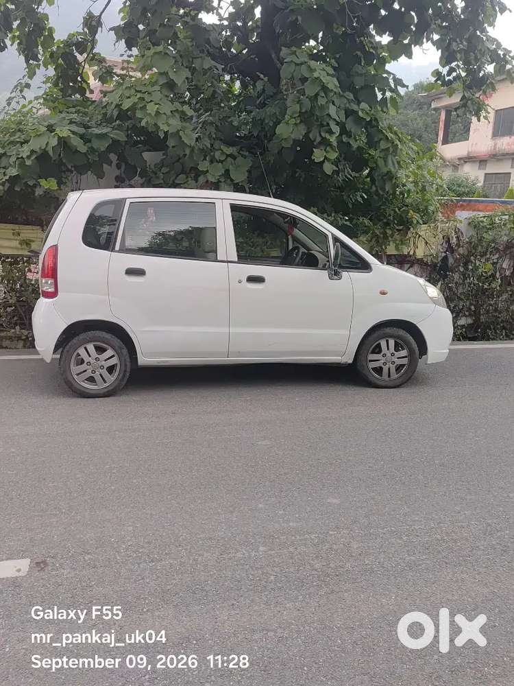 Maruti Suzuki Zen Estilo 2011