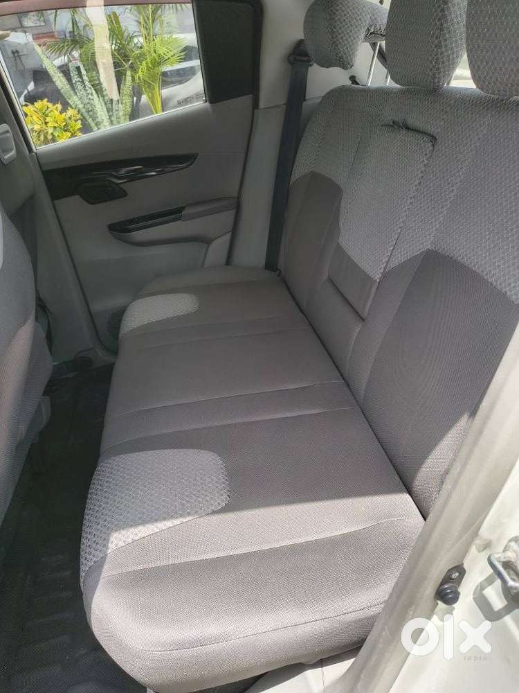 Mahindra Kuv 100 Mfalcon D75 K6 Plus, 2016, Petrol