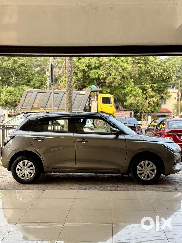 Maruti Suzuki Swift, 2025, Petrol
