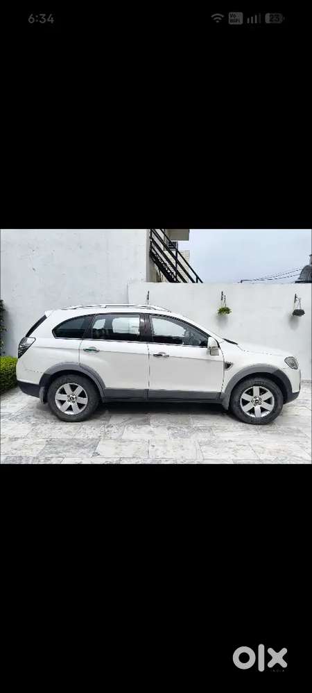 Chevrolet Captiva 2011 Top Model  7 Seater Diesel 950000 Km Driven