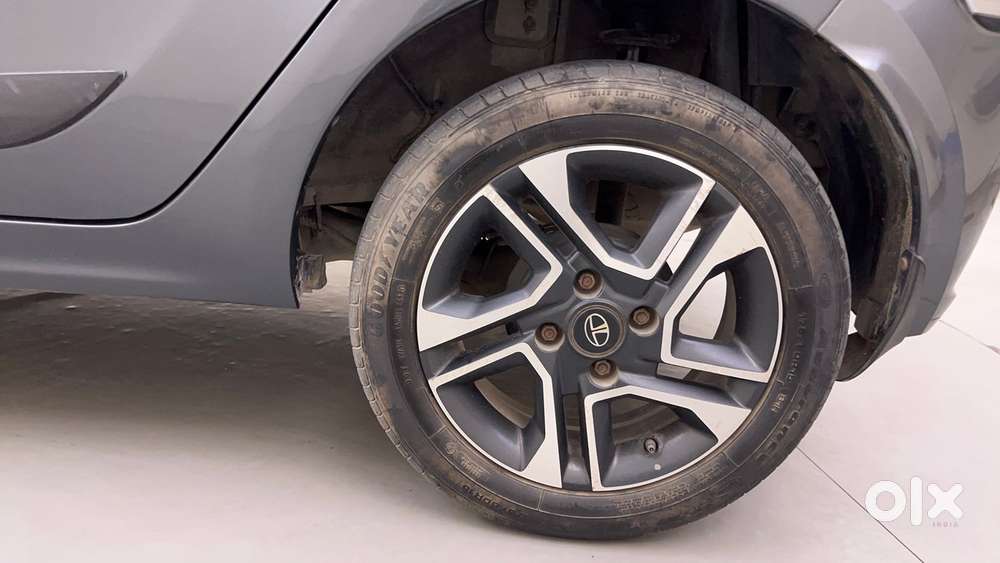 Tata Tiago 1.2 Revotron Xz Plus, 2020, Petrol