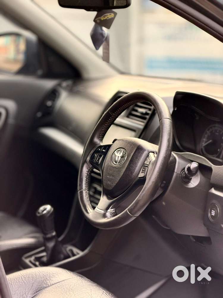 Toyota Urban Cruiser Cruiser Premium, 2021, Petrol