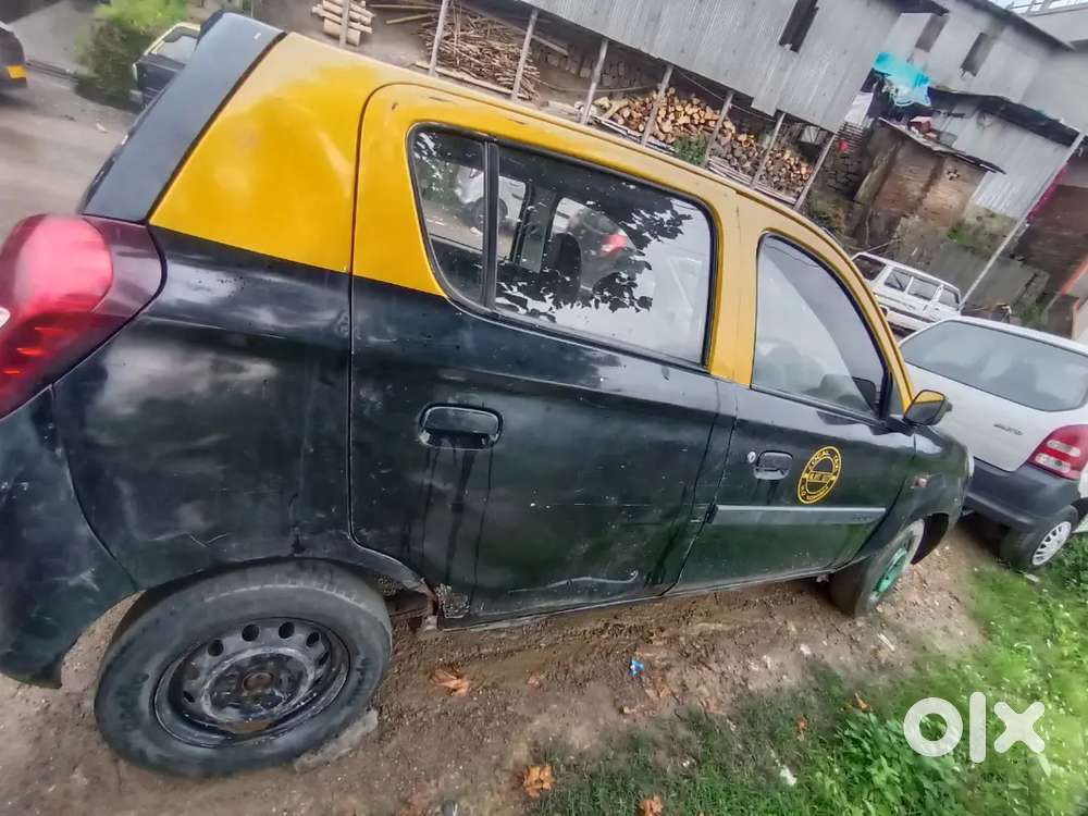 Local Taxi Alto 800 Std