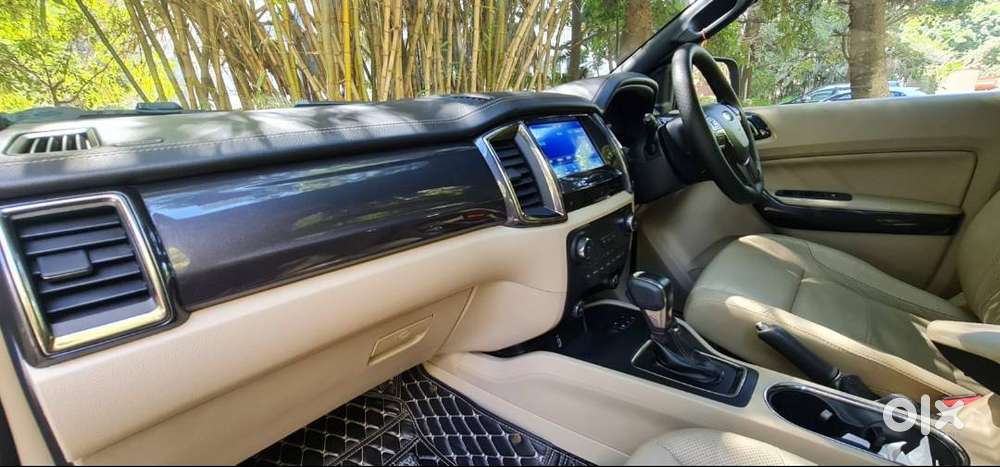 Ford Endeavour 3.2 Automatic Titanium+