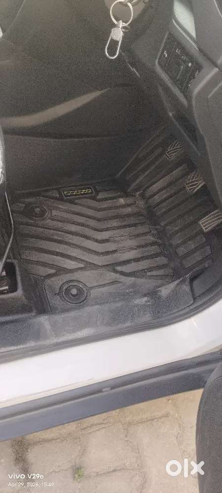 Maruti Suzuki Brezza 2017 Diesel 81000 Km Single Hand