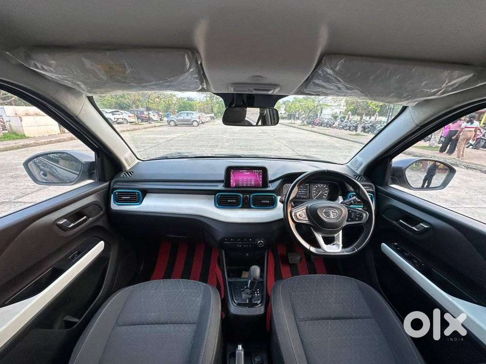 Tata Punch Creative Amt, 2025, Petrol