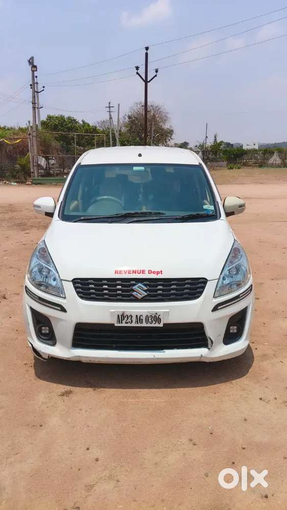 Maruti Suzuki Ertiga 2012 Anniversary Edition