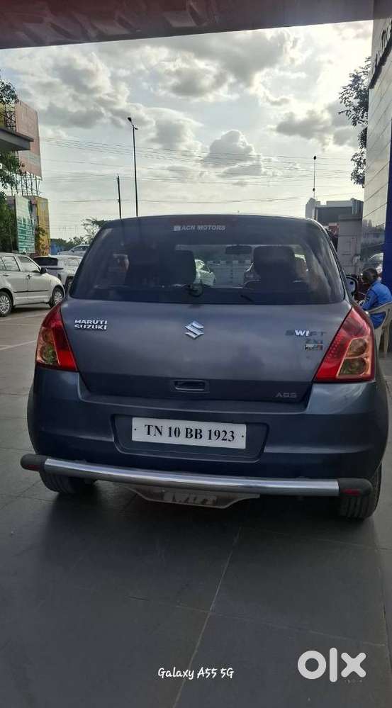 Maruti Suzuki Swift Zxi Abs, 2009, Petrol