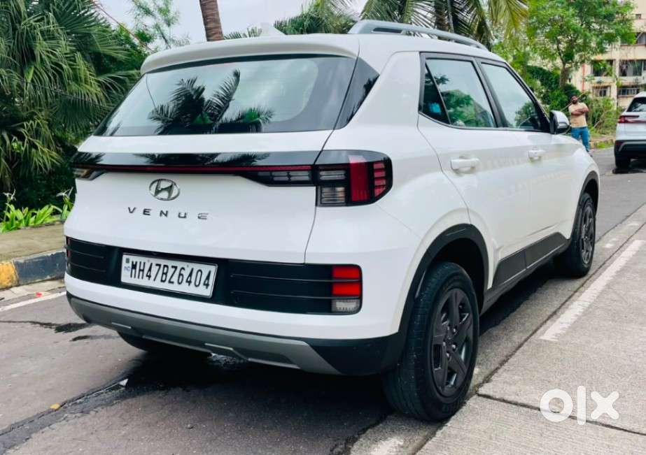 Hyundai Venue 1.2 S (o), 2025, Petrol