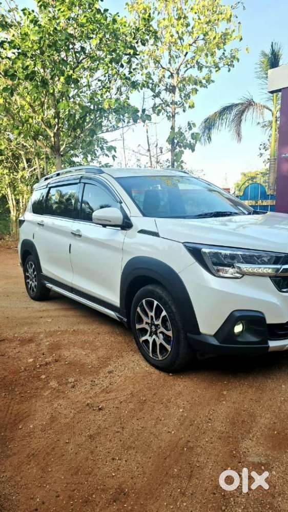 Maruti Suzuki Xl6 1.5 Alpha Mt, 2023, Petrol