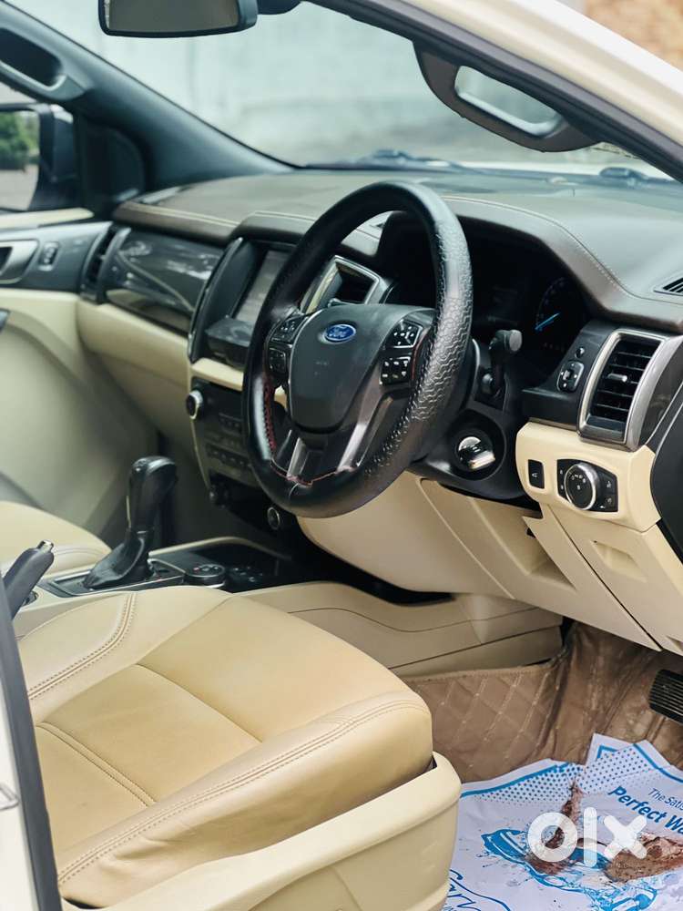 Ford Endeavour 3.2 Titanium At 4x4, 2016, Diesel
