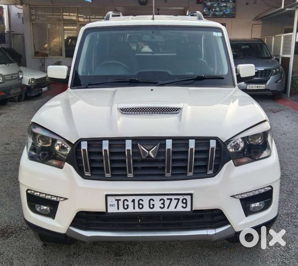Mahindra Scorpio Classic 2.2 S 11 Mt 7 Str, 2023, Diesel