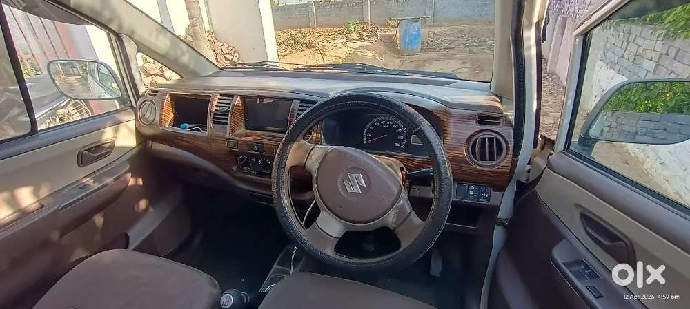 Maruti Suzuki Zen Estilo 2012