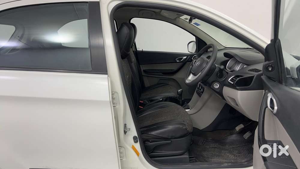 Tata Tiago Xz, 2016, Petrol