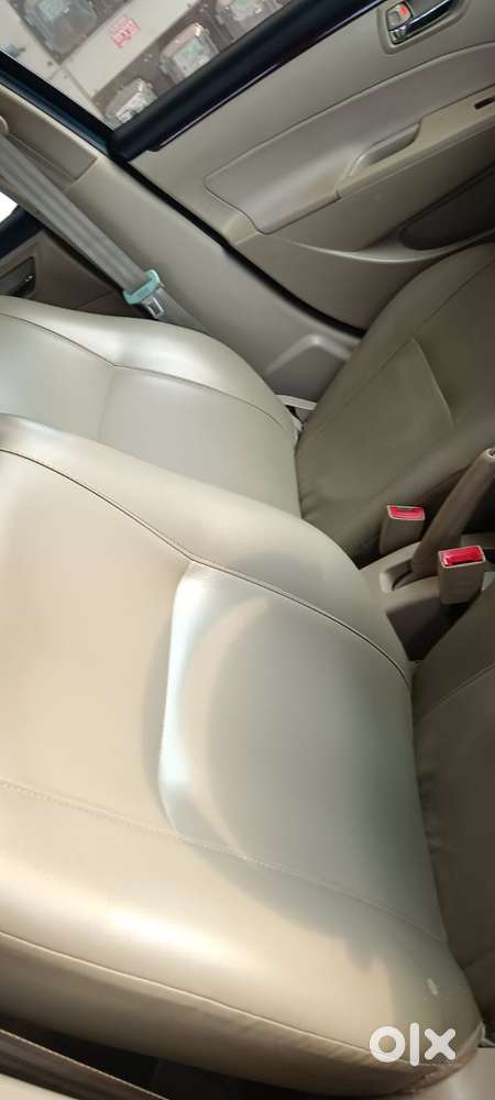 Maruti Suzuki Dzire 1.2 Vxi, 2014, Petrol
