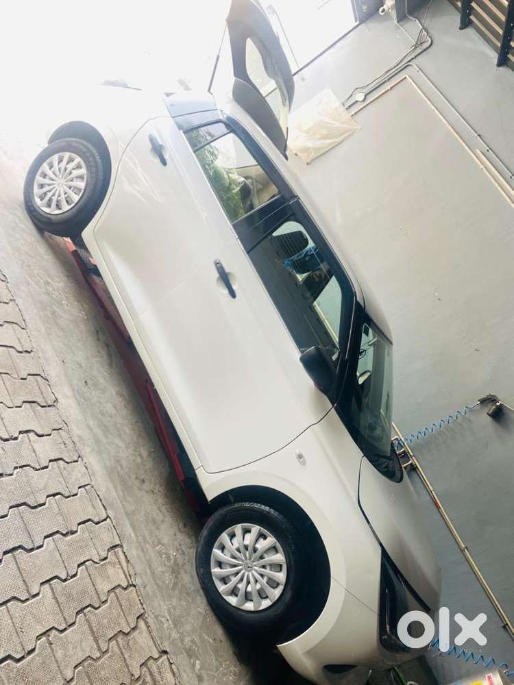 Maruti Suzuki Petrol Swift Camerical Car Brnd New Candition Like New
