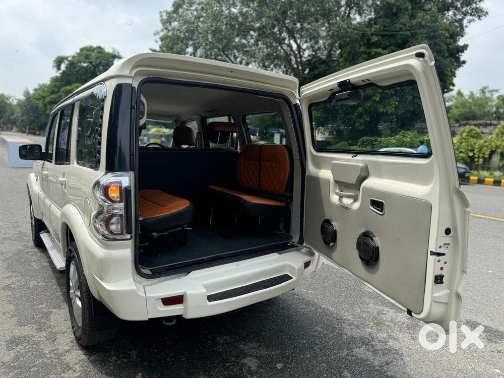 Mahindra Scorpio S6 Plus, 2017, Diesel