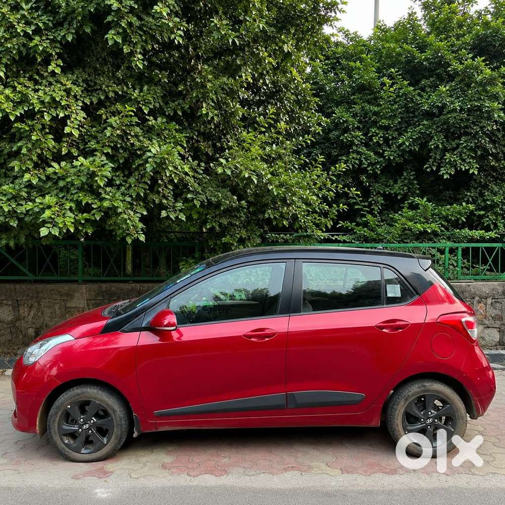 Hyundai Grand I10 Sportz 2018 Petrol Car